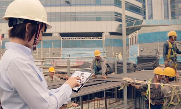 The FINALCAD app simplifies the life of workers on location. Photo © FINALCAD